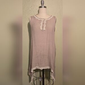 Elegant Lace Trim Sleeveless Top Size Large